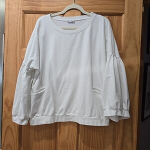 Women's White Sweatshirt